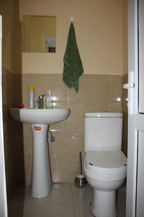 Riverside Hostel ボルジョミ エクステリア 写真